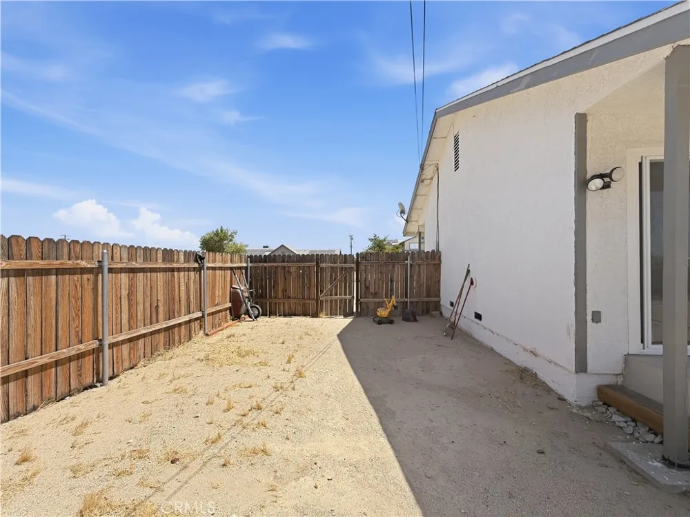 13129 Clement Edwards, CA 93523
