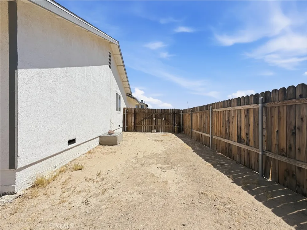 13129 Clement Edwards, CA 93523