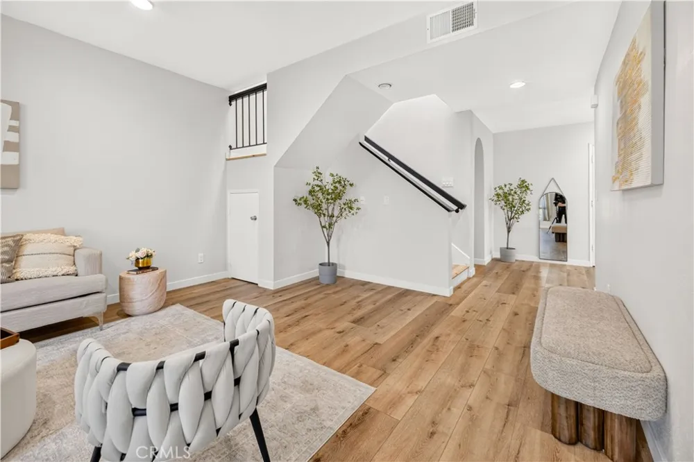 5612 Las Virgenes #37 Calabasas, CA 91302