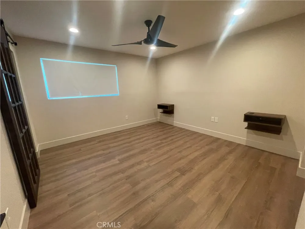 2891 Canyon Crest Drive #63 Riverside, CA 92507