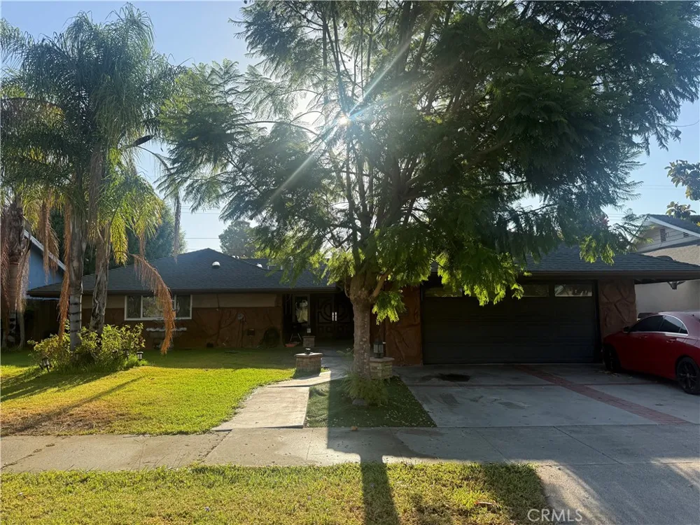 225 Malena Drive Orange, CA 92869