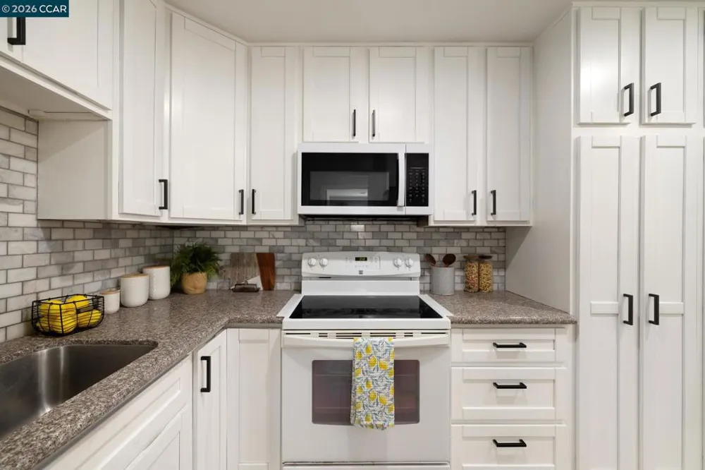 133 E Trident Pittsburg, CA 94565