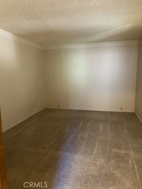 1163 Jungfrau Crestline, CA 92325