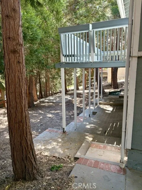 1163 Jungfrau Crestline, CA 92325