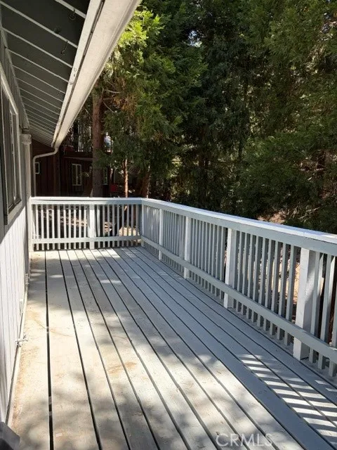 1163 Jungfrau Crestline, CA 92325
