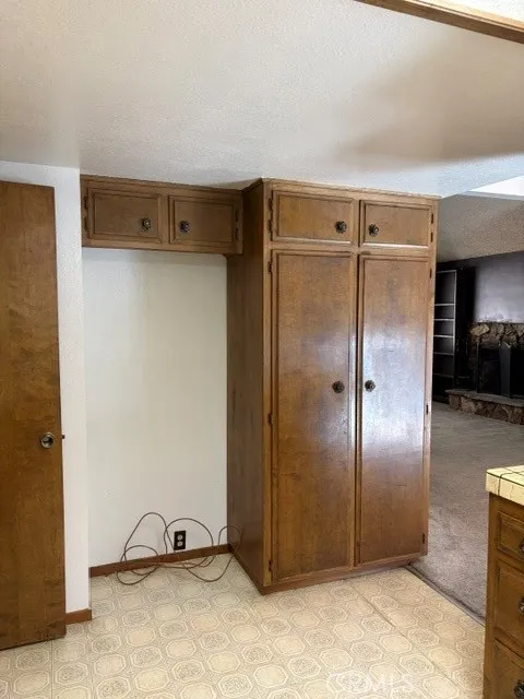 1163 Jungfrau Crestline, CA 92325