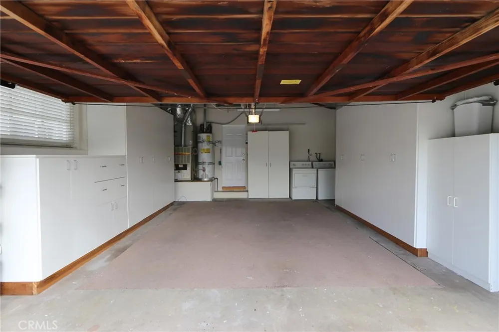 5624 Graves Avenue Encino, CA 91316