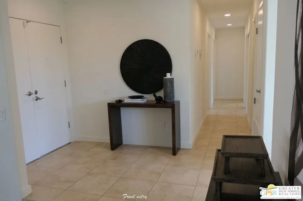 952 Camino Condor Palm Springs, CA 92262