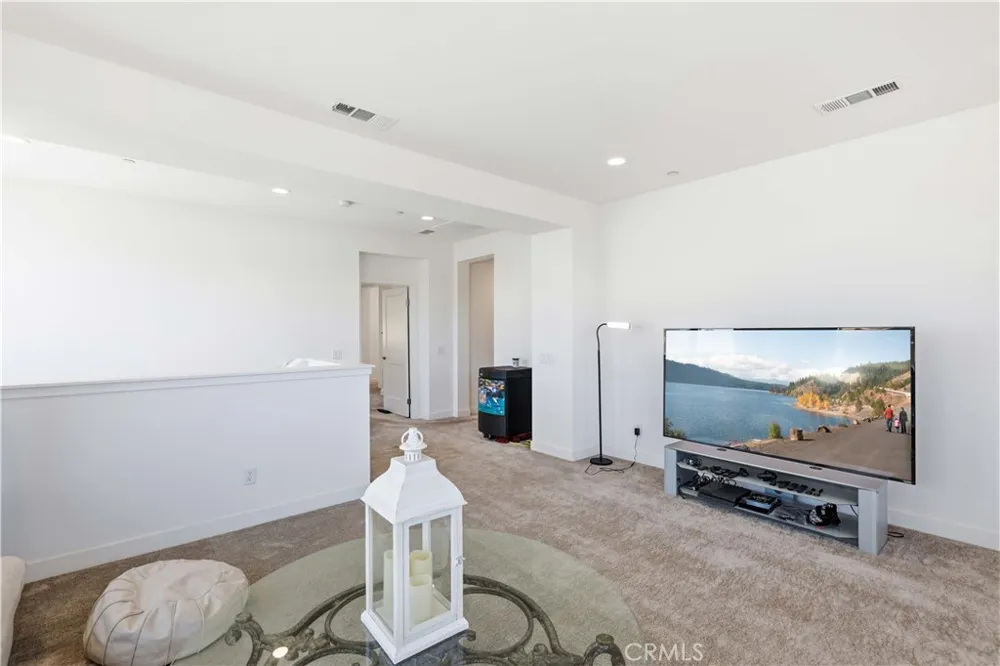 3981 Eliopulos Ranch Palmdale, CA 93551