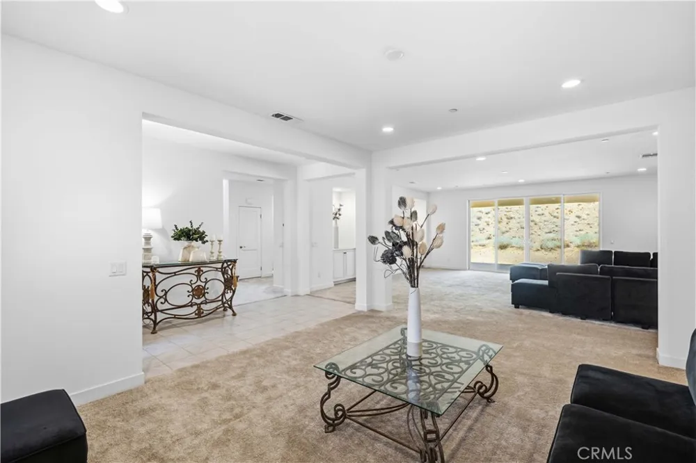 3981 Eliopulos Ranch Palmdale, CA 93551