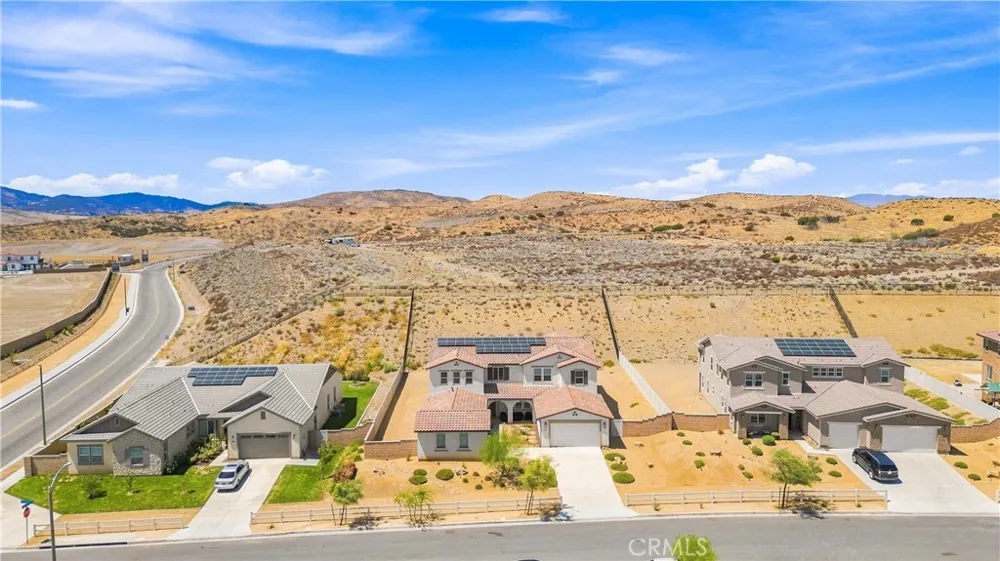 3981 Eliopulos Ranch Palmdale, CA 93551