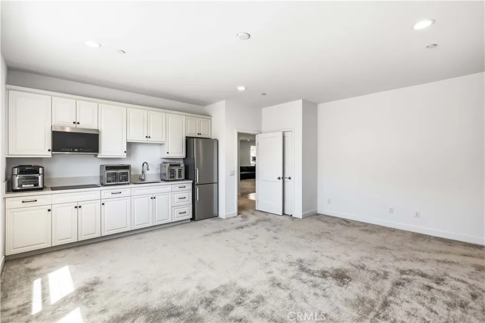 3981 Eliopulos Ranch Palmdale, CA 93551