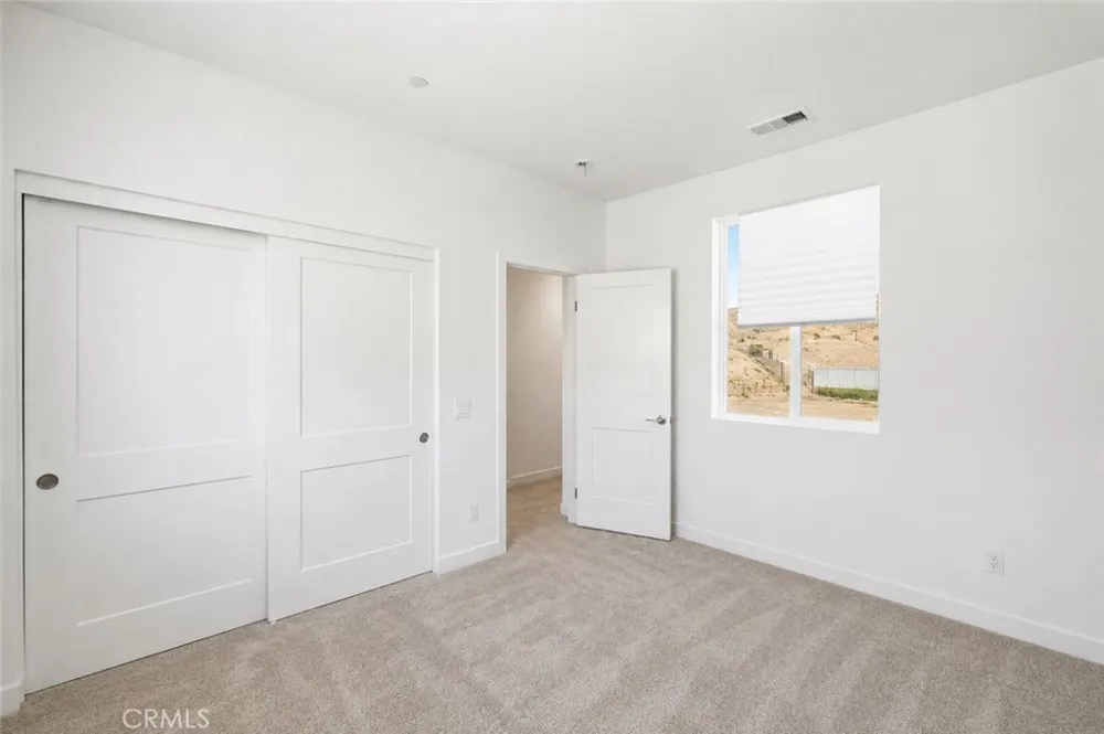 3981 Eliopulos Ranch Palmdale, CA 93551