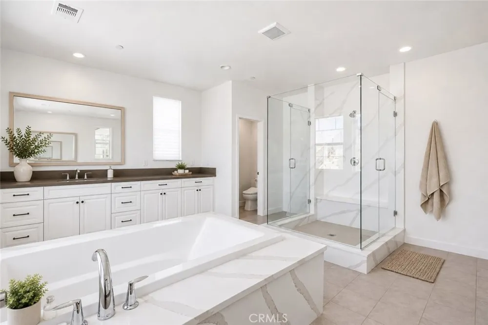 3981 Eliopulos Ranch Palmdale, CA 93551