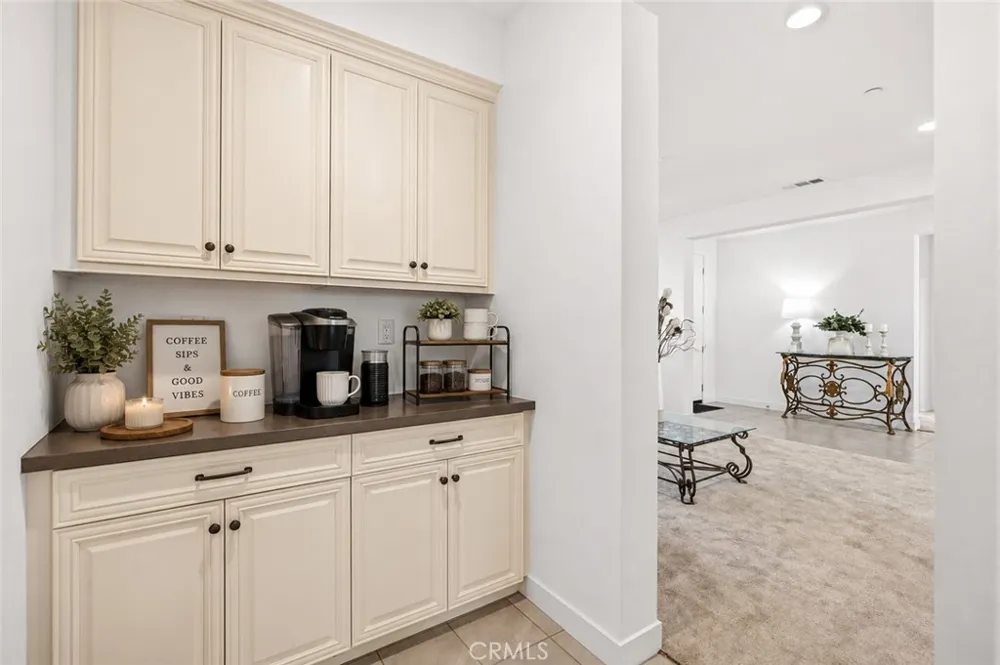 3981 Eliopulos Ranch Palmdale, CA 93551