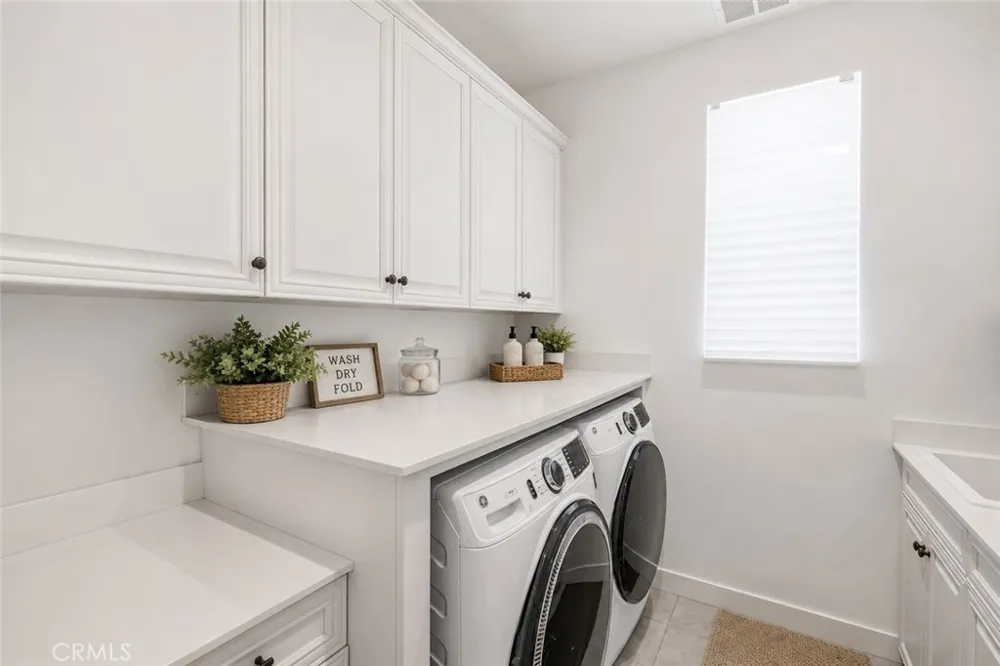3981 Eliopulos Ranch Palmdale, CA 93551