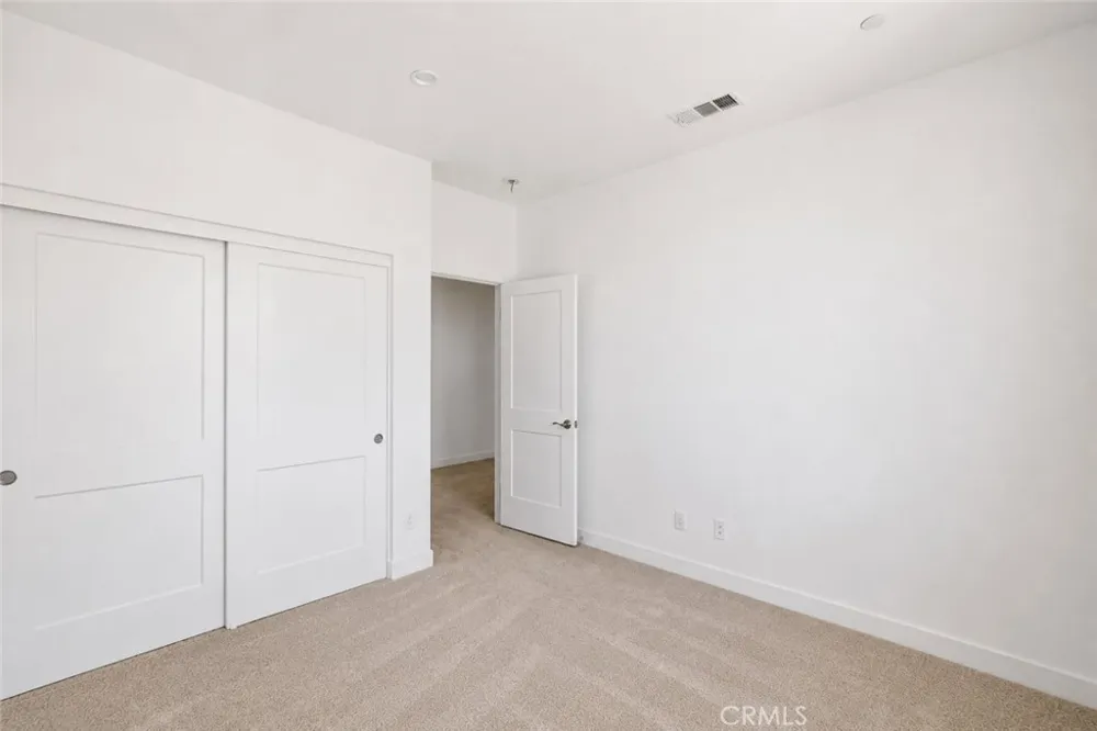 3981 Eliopulos Ranch Palmdale, CA 93551