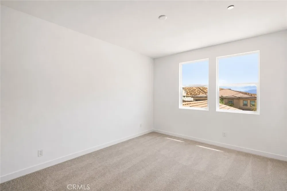 3981 Eliopulos Ranch Palmdale, CA 93551
