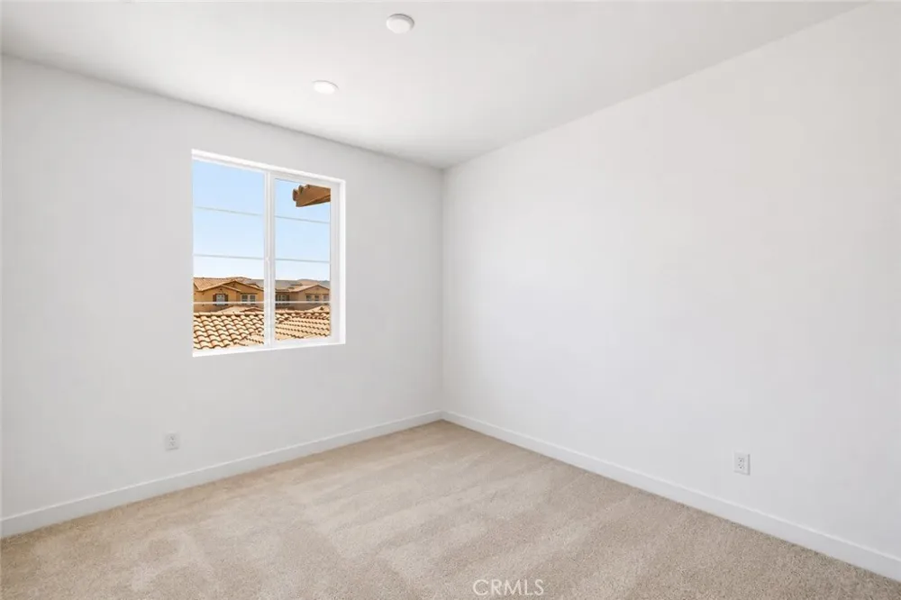 3981 Eliopulos Ranch Palmdale, CA 93551