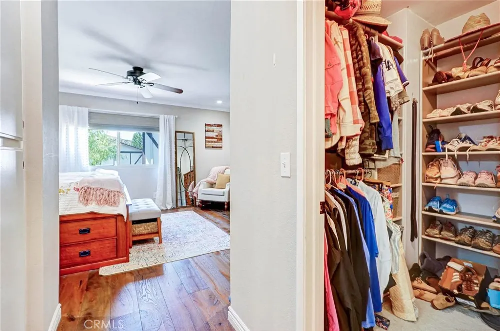 10480 Sunland Boulevard #7 Sunland, CA 91040