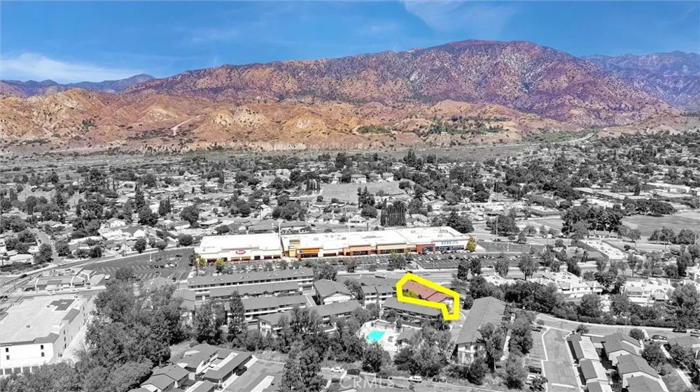 10480 Sunland Boulevard #7 Sunland, CA 91040