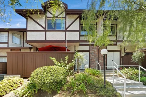 10480 Sunland Boulevard #7