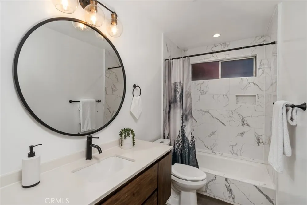 11575 Sunshine Terrace Studio City, CA 91604
