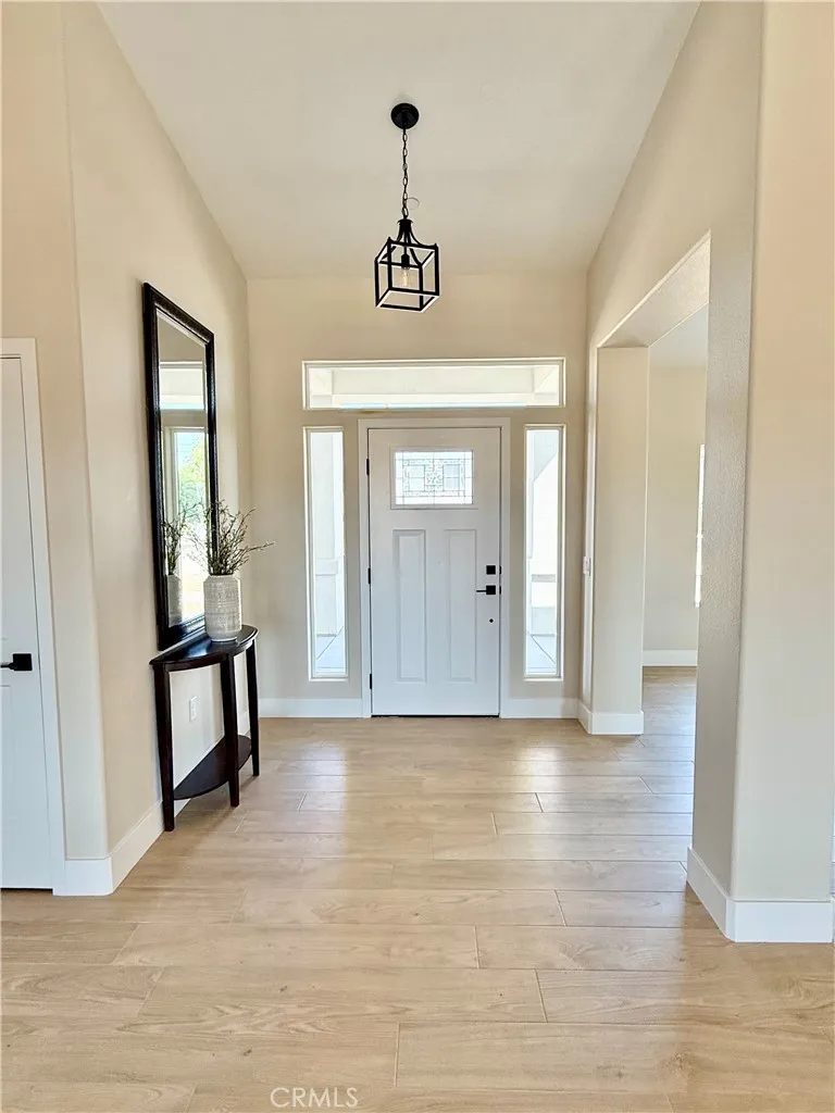10583 Valencia Street Hesperia, CA 92344