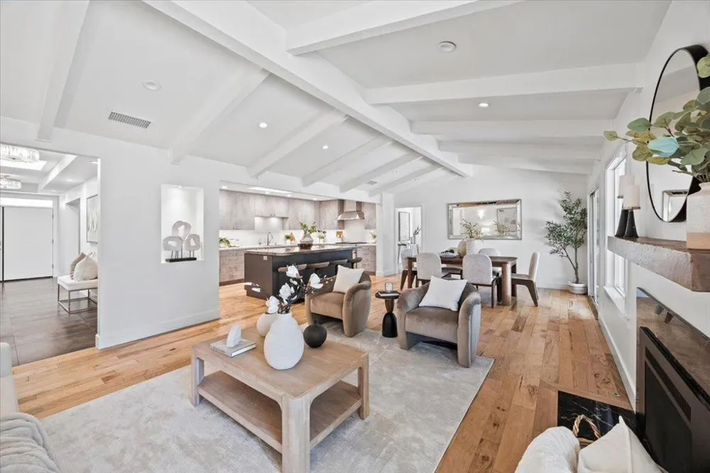 20319 Kirkmont Drive Saratoga, CA 95070