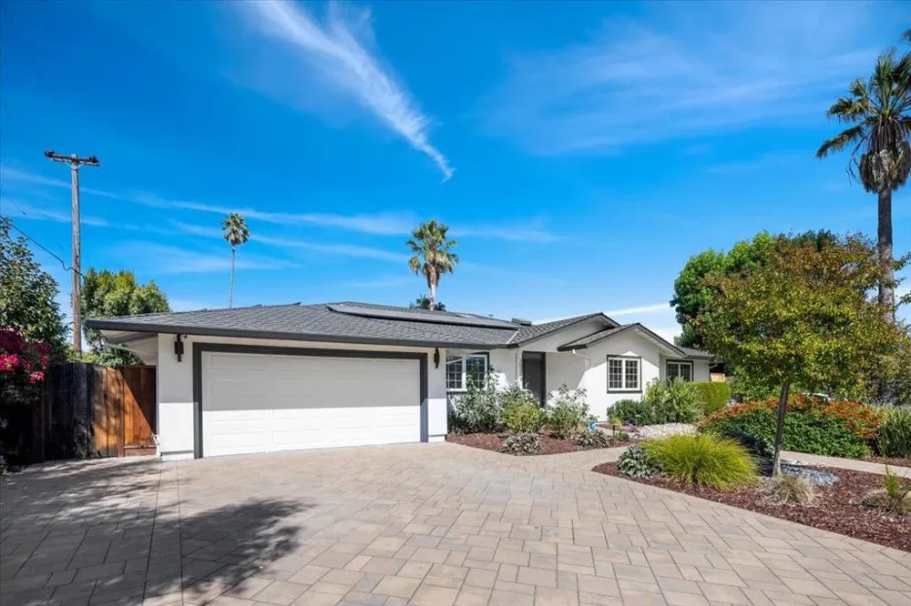 20319 Kirkmont Drive Saratoga, CA 95070