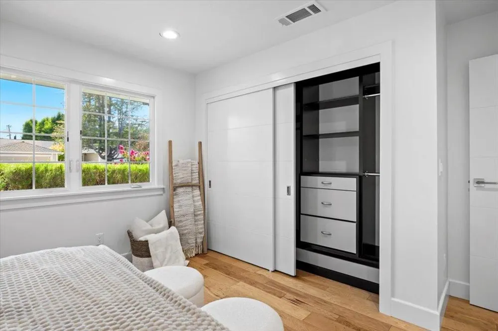 20319 Kirkmont Drive Saratoga, CA 95070