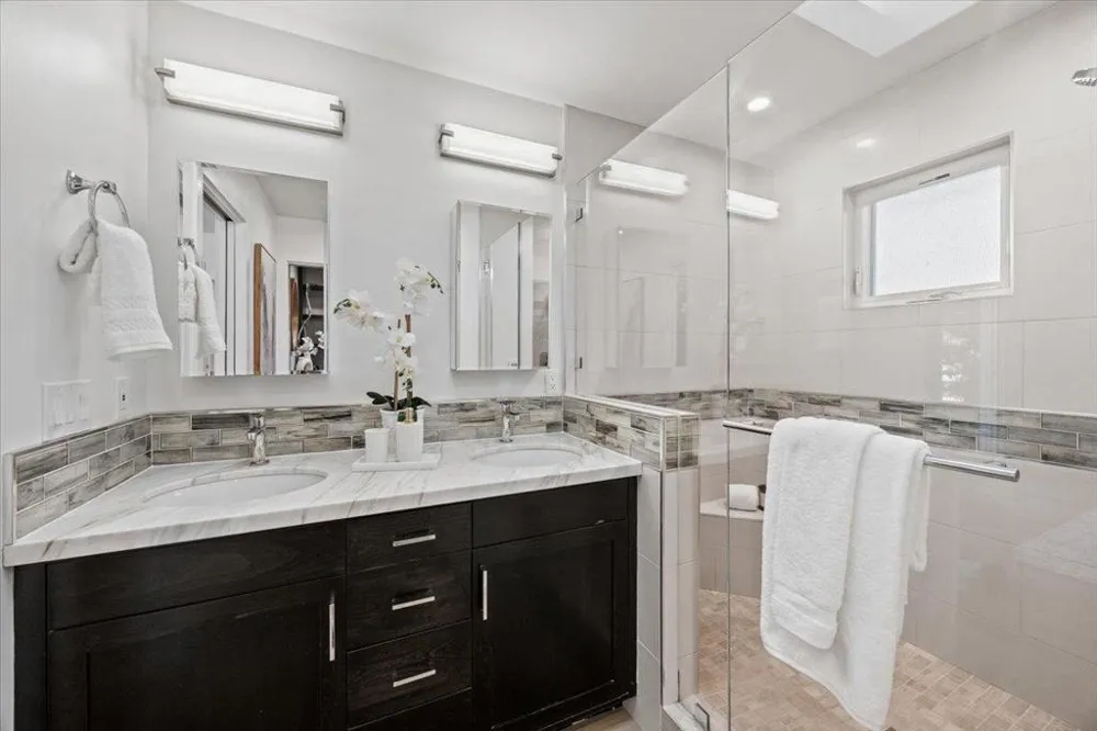 20319 Kirkmont Drive Saratoga, CA 95070