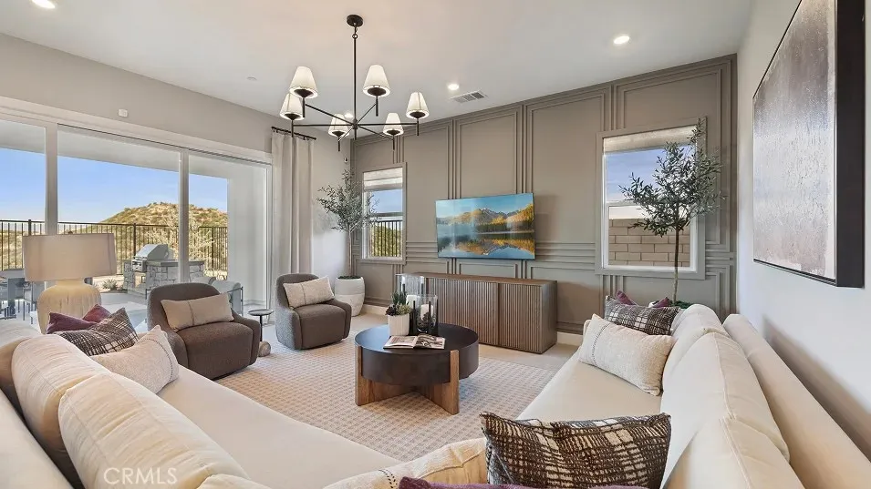 29762 Camino La Cumbre Valencia, CA 91354