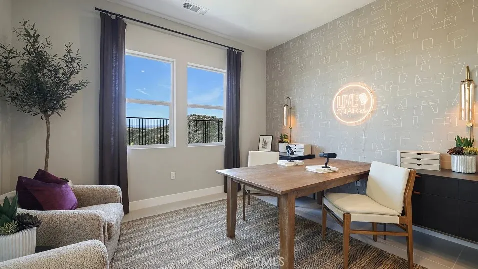 29762 Camino La Cumbre Valencia, CA 91354