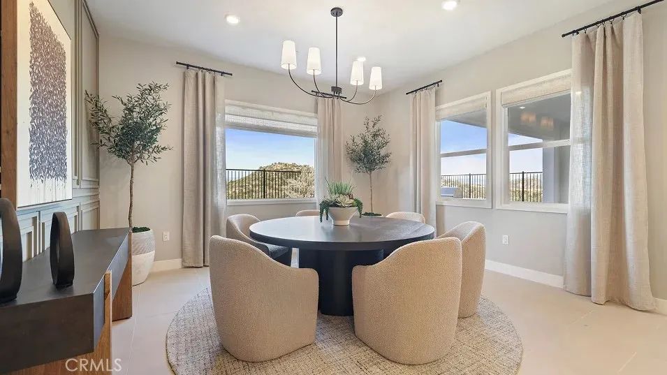 29762 Camino La Cumbre Valencia, CA 91354