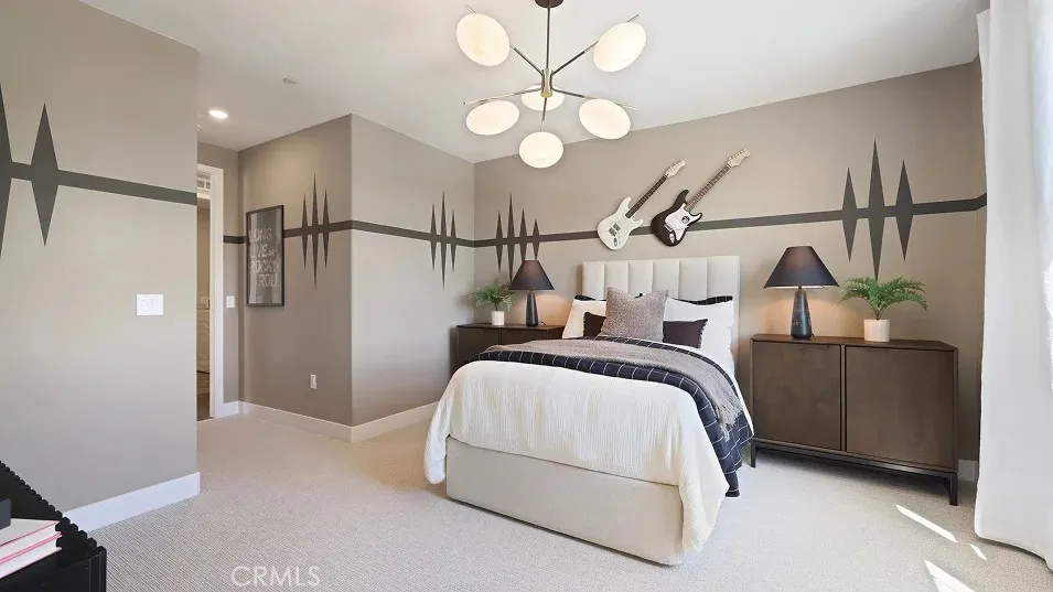 29762 Camino La Cumbre Valencia, CA 91354