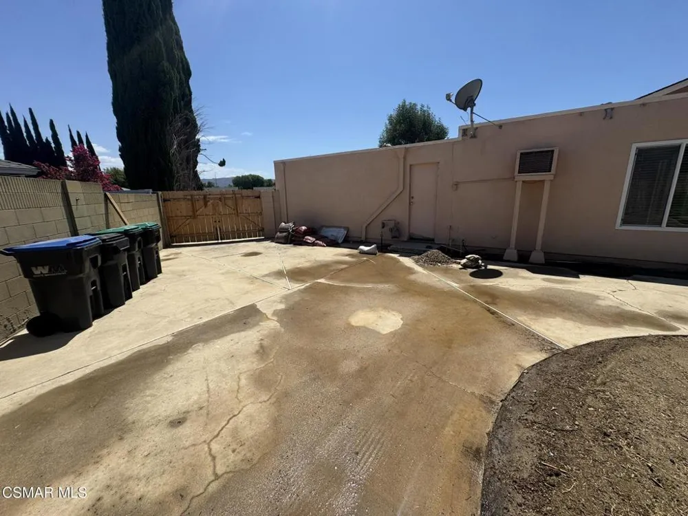 2687 Danton Place Simi Valley, CA 93065