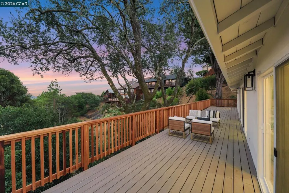 123 Oak Springs Drive San Anselmo, CA 94960