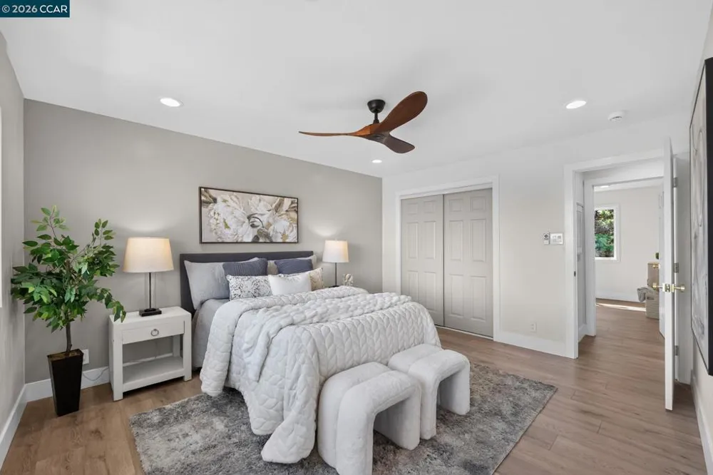 123 Oak Springs Drive San Anselmo, CA 94960