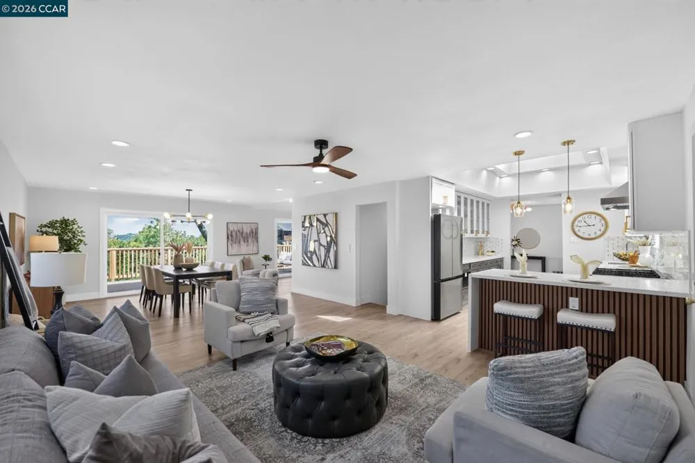 123 Oak Springs Drive San Anselmo, CA 94960