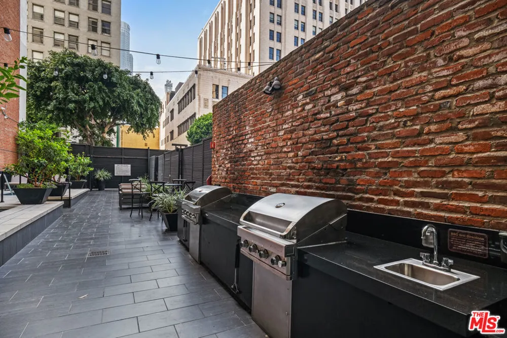 460 S Spring Street #1217 Los Angeles, CA 90013