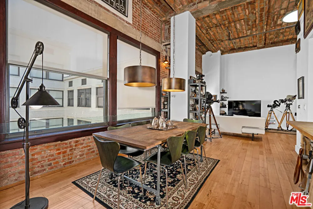 460 S Spring Street #1217 Los Angeles, CA 90013