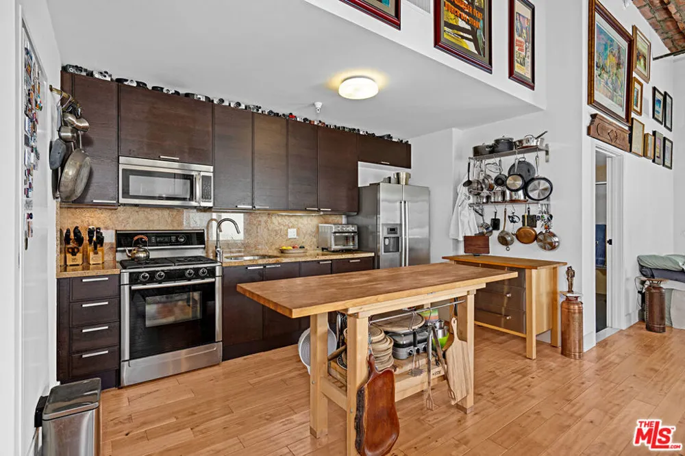 460 S Spring Street #1217 Los Angeles, CA 90013