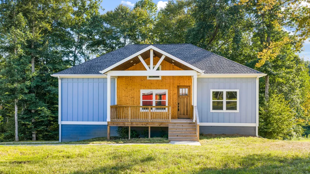 84 Devils Backbone Ln Manchester, TN 37355