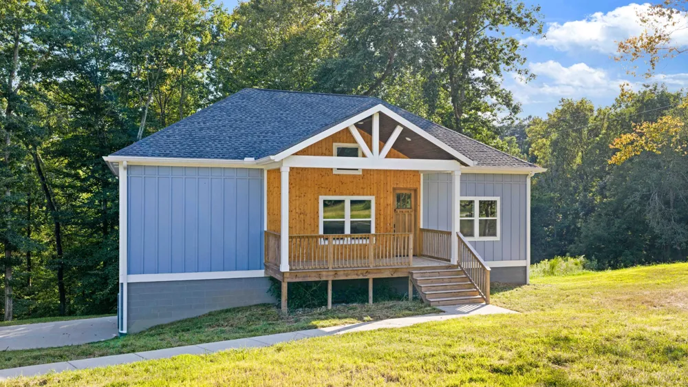 84 Devils Backbone Ln Manchester, TN 37355