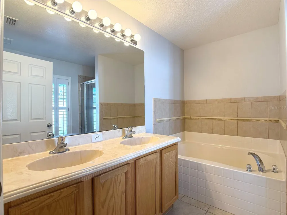 310 WHITE IBIS LANE Winter Haven, FL 33884