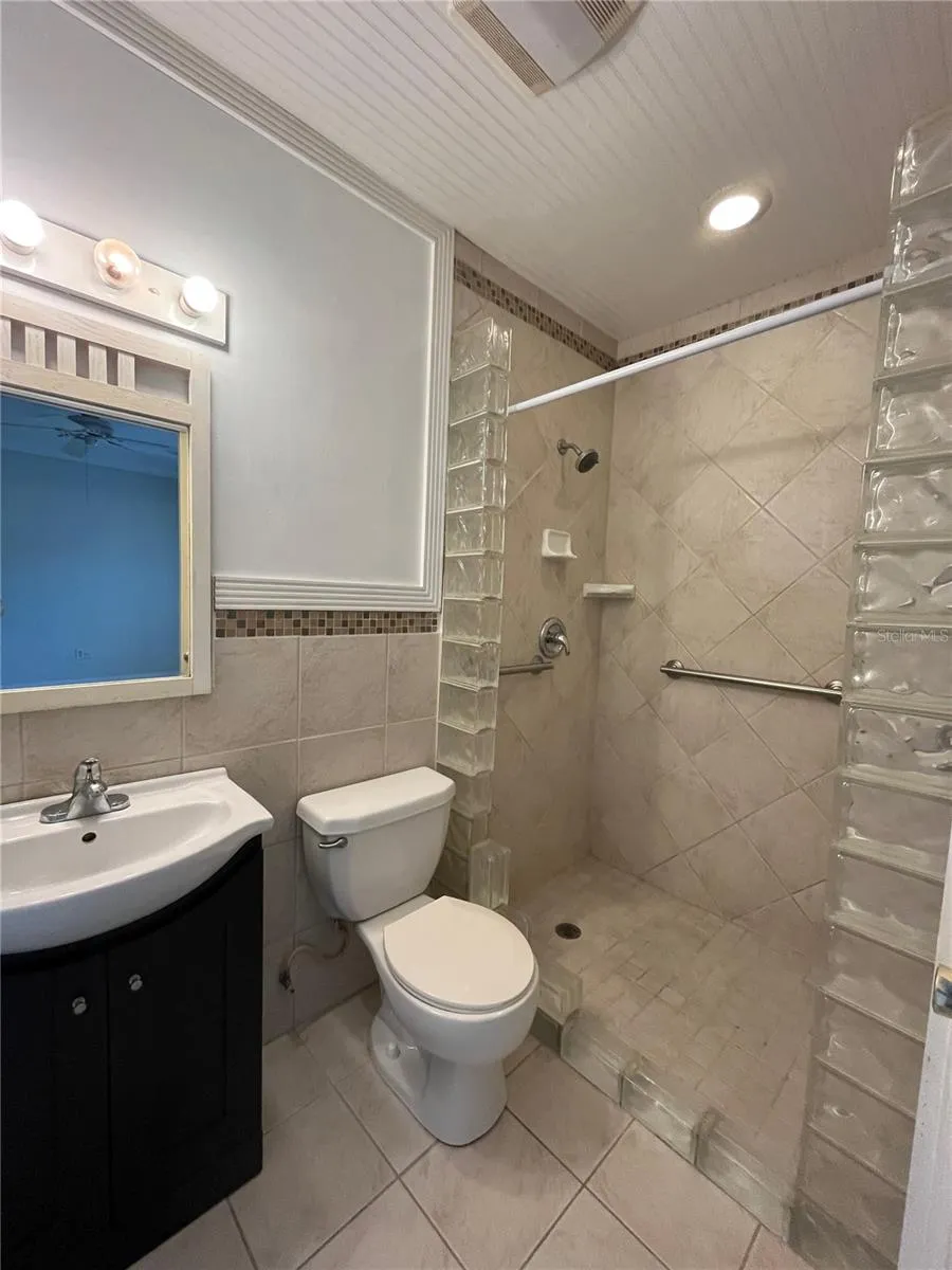 3222 HAMMERSMITH ROAD Orlando, FL 32818