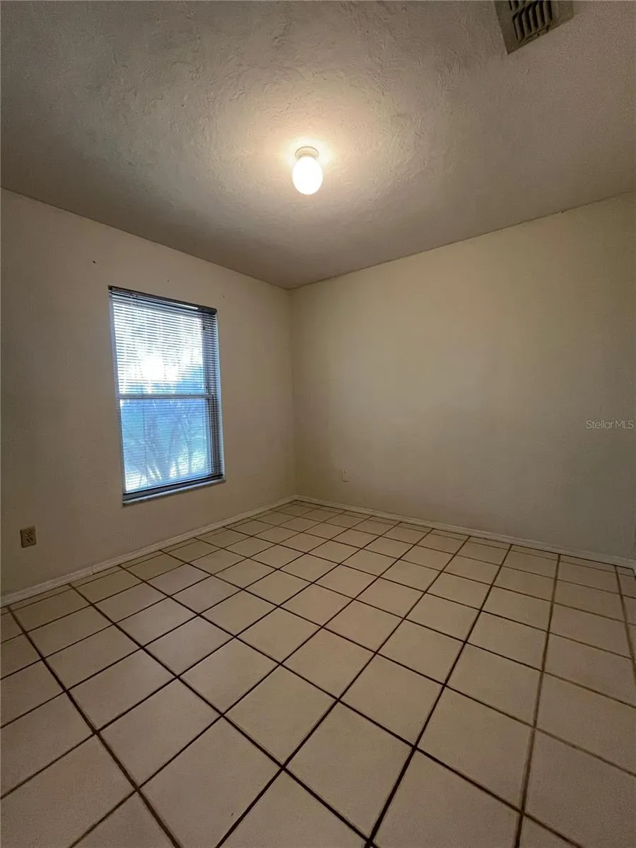 3222 HAMMERSMITH ROAD Orlando, FL 32818