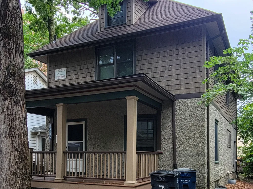 1319 Forest Court Ann Arbor City, MI 48104