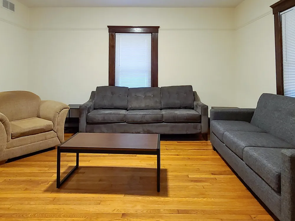 1319 Forest Court Ann Arbor City, MI 48104